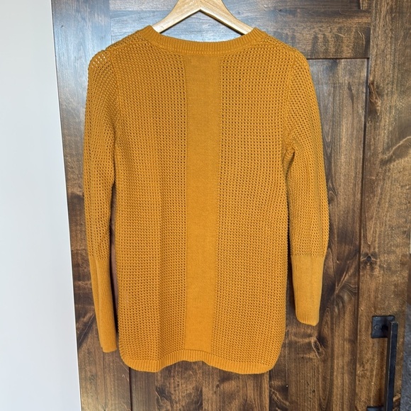 Akini Womens Small Gold Sweater 5 Inch Zipper At Bottom On Both Sides - Picture 3 of 6